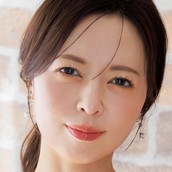 杉咲穂果